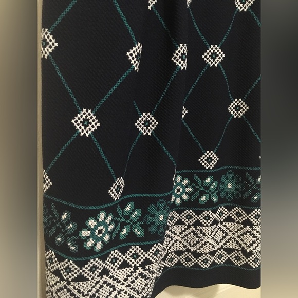 Navy Blue Dress - Picture 3 of 4